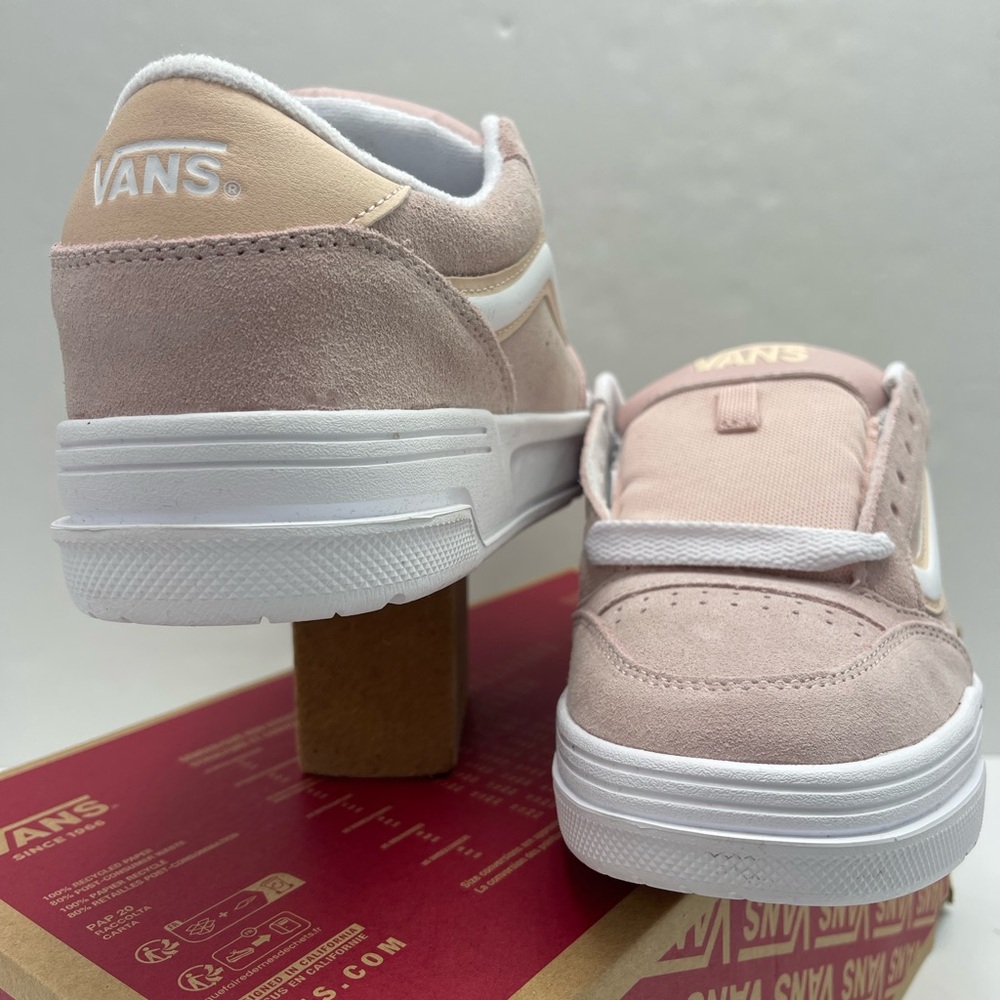 Vans WMNS Pink Hylane
Sepia Rose
VN000D1J03N Sneakers Skate - Picture 8 of 16